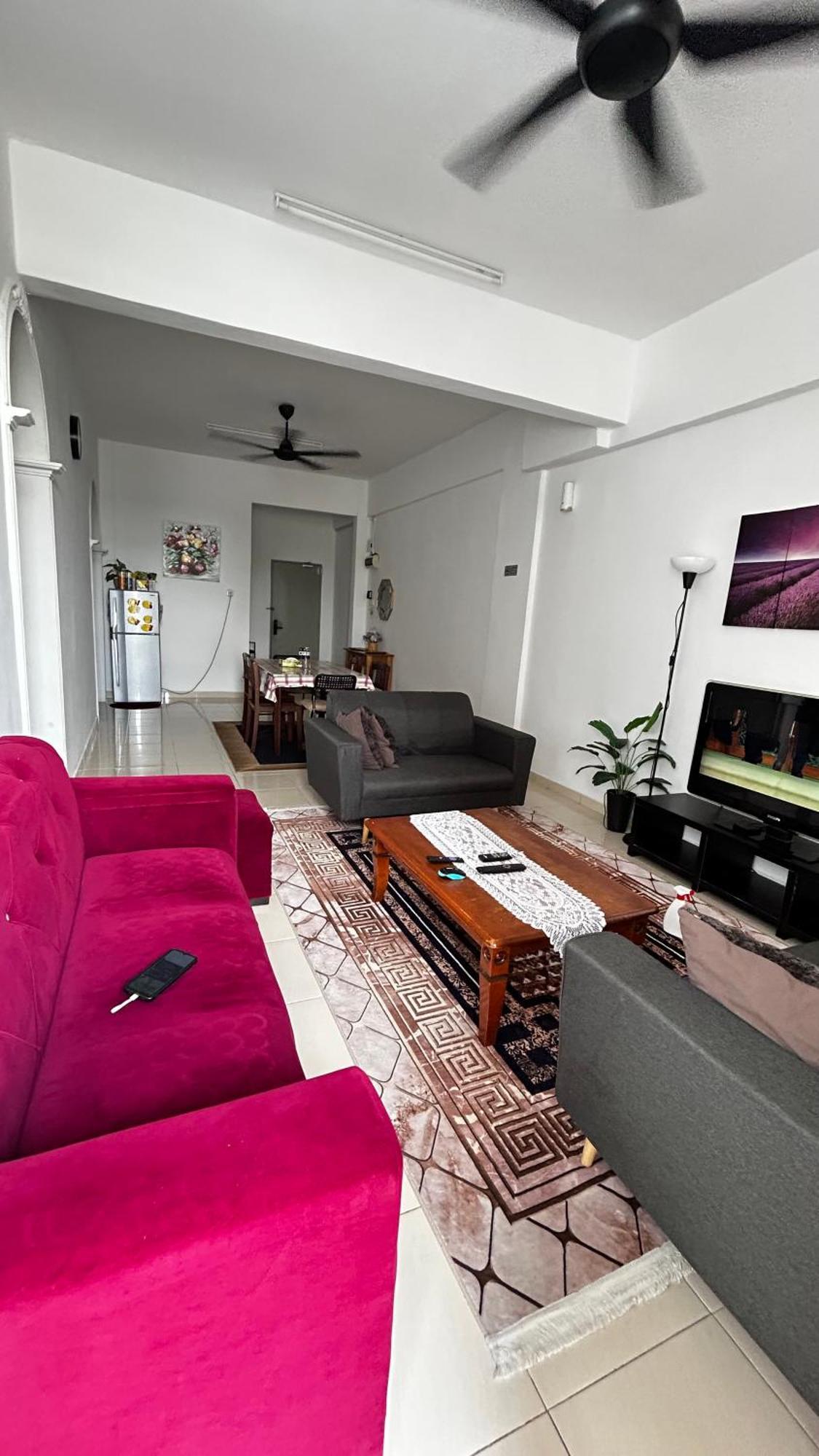 D'Zara Homestay เซปัง ภายนอก รูปภาพ